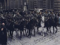 Zagreb, 9. svibnja 1945. godine. Štab Udarne brigade 'Braća Radić' na čelu Desetog korpusa. Na bijelom je konju Josip Skupnjak Vlado.jpg